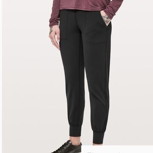 Lululemon align jogger size 2
